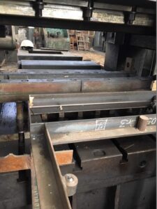 トリミングプレス TMP Voronezh K9538 - 630 トン (写真 5)