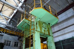 トリミングプレス TMP Voronezh KG2538 - 630 トン (写真 4)