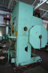 ナックルジョイントプレス Barnaul K8338 - 630 トン (写真 2)