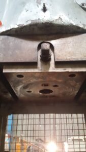 ナックルジョイントプレス Grabener GK 360 - 360 トン (写真 1)