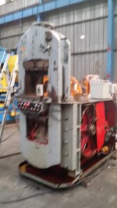 ナックルジョイントプレス Grabener GK 360 - 360 トン (写真 6)