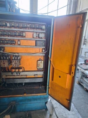 スクリュープレス Weingarten P 140 - 140 トン (写真 2)