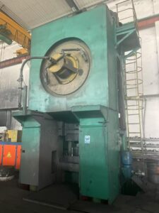 熱間鍛造プレス Smeral LZK 2500 - 2500 トン (写真 2)