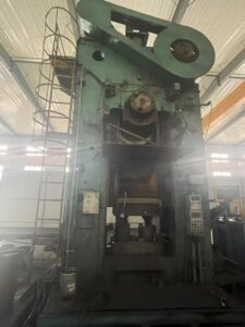 熱間鍛造プレス Smeral LZK 2500 - 2500 トン (写真 6)