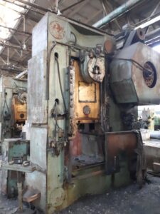 冷間押出プレス Barnaul KB0034 - 250 トン (写真 10)