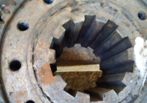 ナックルジョイントプレス Barnaul KB8340 - 1000 トン (写真 3)