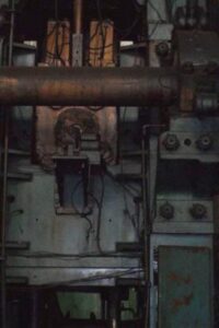 熱間鍛造プレス TMP Voronezh KB8046 - 4000 トン (写真 3)