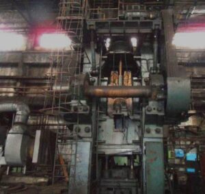 熱間鍛造プレス TMP Voronezh KB8046 - 4000 トン ID: S82483