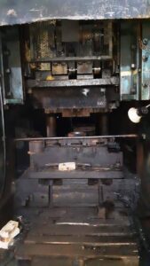 熱間鍛造プレス TMP Voronezh KB8046 - 4000 トン (写真 2)