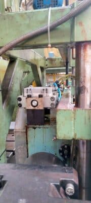 スタンピングプレス Schuler P2E2S 315/1.25 - 315 トン (写真 15)