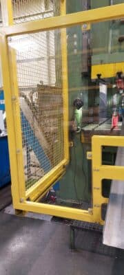 スタンピングプレス Schuler P2E2S 315/1.25 - 315 トン (写真 12)