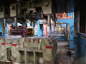 プレスライン Schuler G2 - 3800 トン (写真 7)