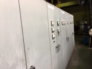 押出プレス UBE 800 MT - 800 トン (写真 3)