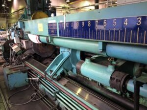 押出プレス UBE 800 MT - 800 トン (写真 13)