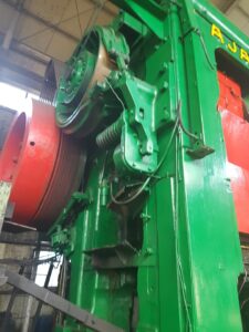 熱間鍛造プレス Ajax 2500 MT - 2500 トン (写真 4)
