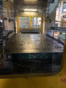 プレス機 Muller Weingarten VK 2000 - 2000 トン (写真 1)