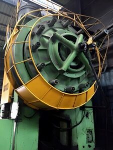 熱間鍛造プレス TMP Voronezh KB8042 - 1600 トン (写真 3)