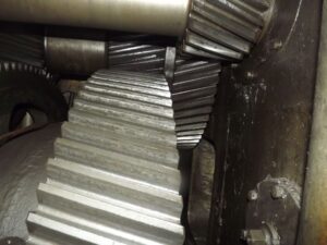 トリミングプレス TMP Voronezh K2535A - 315 トン (写真 2)