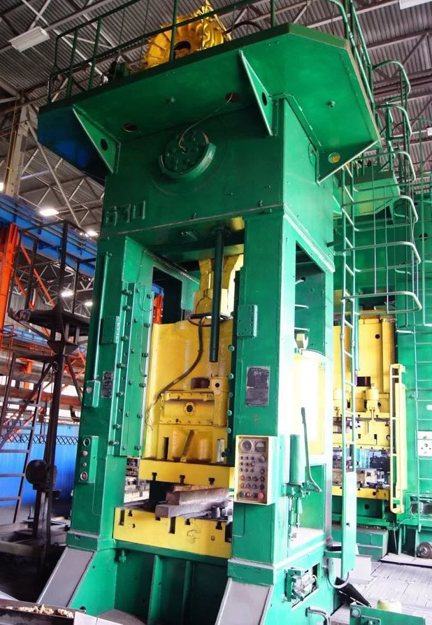 トリミングプレス TMP Voronezh K2538 - 630 トン