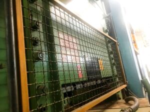 トリミングプレス Ravne KES 250 - 250 トン (写真 6)