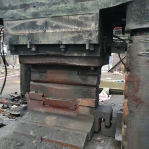 自由鍛造プレス Seonam 2500 MT - 2500 トン (写真 4)