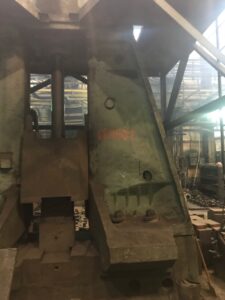 鍛造ハンマー Kalinin MV2145 - 3 トン (写真 2)