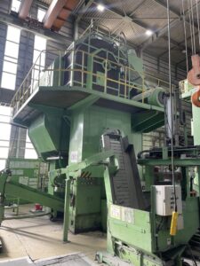 冷間鍛造プレス Aida PK-200 - 2000 トン (写真 7)