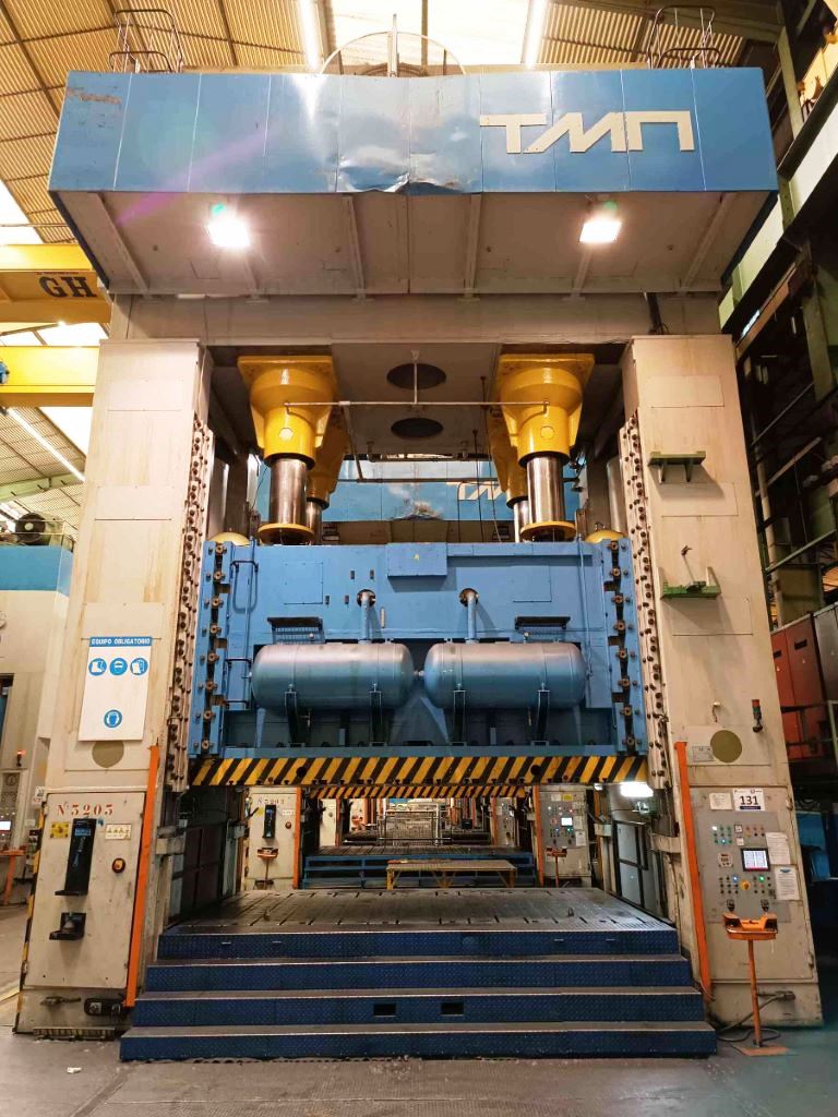 プレス機 TMP Voronezh KB4043 - 2000 トン