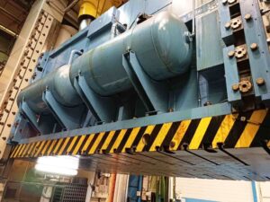 プレス機 TMP Voronezh KB4043 - 2000 トン (写真 6)