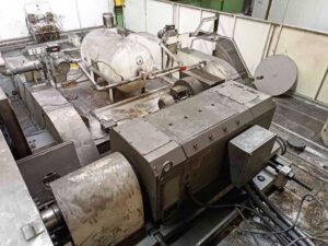 プレス機 TMP Voronezh KB4043 - 2000 トン (写真 9)