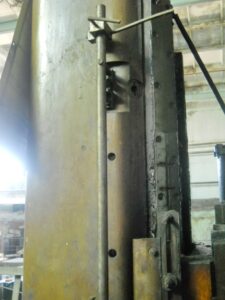 ねじプレス Chimkent F1734A - 250 トン (写真 5)