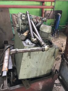 トリミングプレス TMP Voronezh KB2536 - 400 トン (写真 6)