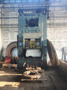 トリミングプレス Smeral LDO 315 - 315 トン ID: S87000