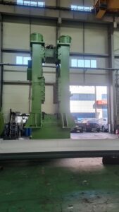 熱間鍛造プレス TMP Voronezh KB8542 - 1600 トン (写真 4)