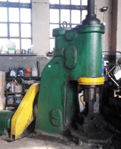 自由鍛造ハンマー FUK MS-200 - 200 kg ID: 75731