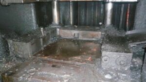 熱間鍛造プレス Smeral LZK 2500 - 2500 トン (写真 3)