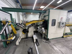 プレス機 Kaiser KSTU 3150 - 315 トン (写真 8)