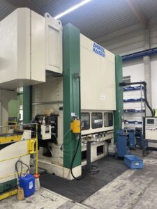 プレス機 Kaiser KSTU 3150 - 315 トン (写真 6)