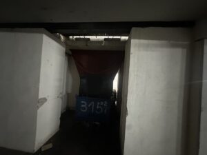 プレス機 Kaiser KSTU 3150 - 315 トン (写真 12)