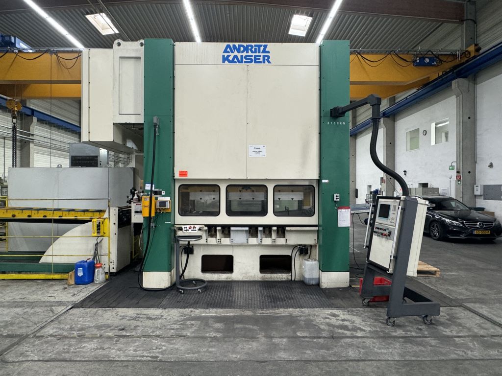 プレス機 Kaiser KSTU 3150 - 315 トン
