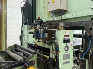 プレス機 Kaiser KSTU 5000 - 500 トン (写真 2)