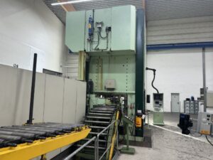 プレス機 Kaiser KSTU 5000 - 500 トン (写真 17)