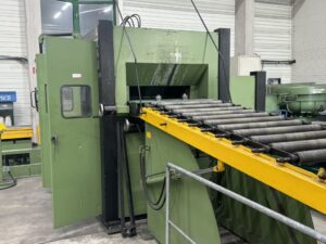 プレス機 Kaiser KSTU 5000 - 500 トン (写真 21)