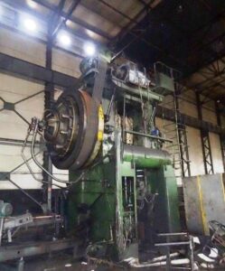 熱間鍛造プレス TMP Voronezh KB8544 - 2500 トン (写真 2)