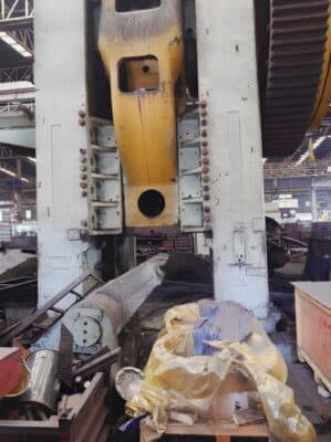 熱間鍛造プレス NKMZ Kramatorsk 6300 - 6300 トン (写真 11)