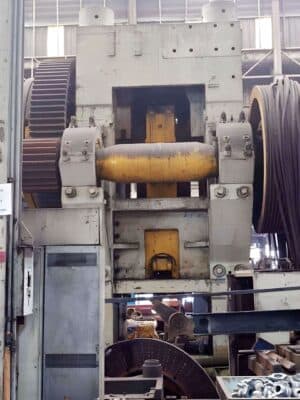 熱間鍛造プレス NKMZ Kramatorsk 6300 - 6300 トン (写真 10)