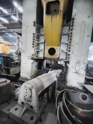 熱間鍛造プレス NKMZ Kramatorsk 6300 - 6300 トン (写真 6)
