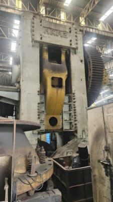 熱間鍛造プレス NKMZ Kramatorsk 6300 - 6300 トン (写真 9)