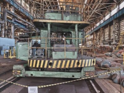 鍛造マニピュレーター Ryazan MK10 - 10 トン (写真 5)